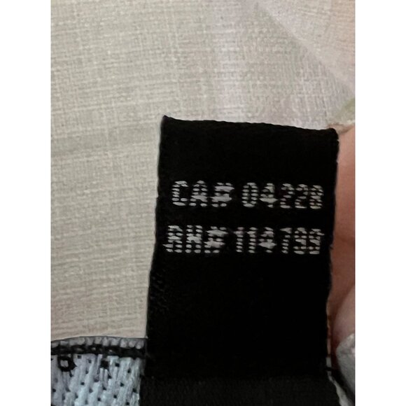 Coupe Collection 100% Linen White1/4 Buttoned Collared Blouse - Picture 16 of 16